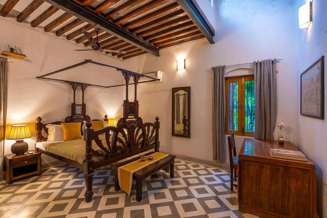 Stayvista'S Peepal Haveli - Rustic Kothi With Terrace, Breathtaking View & Bonfire Narainpur  Dış mekan fotoğraf