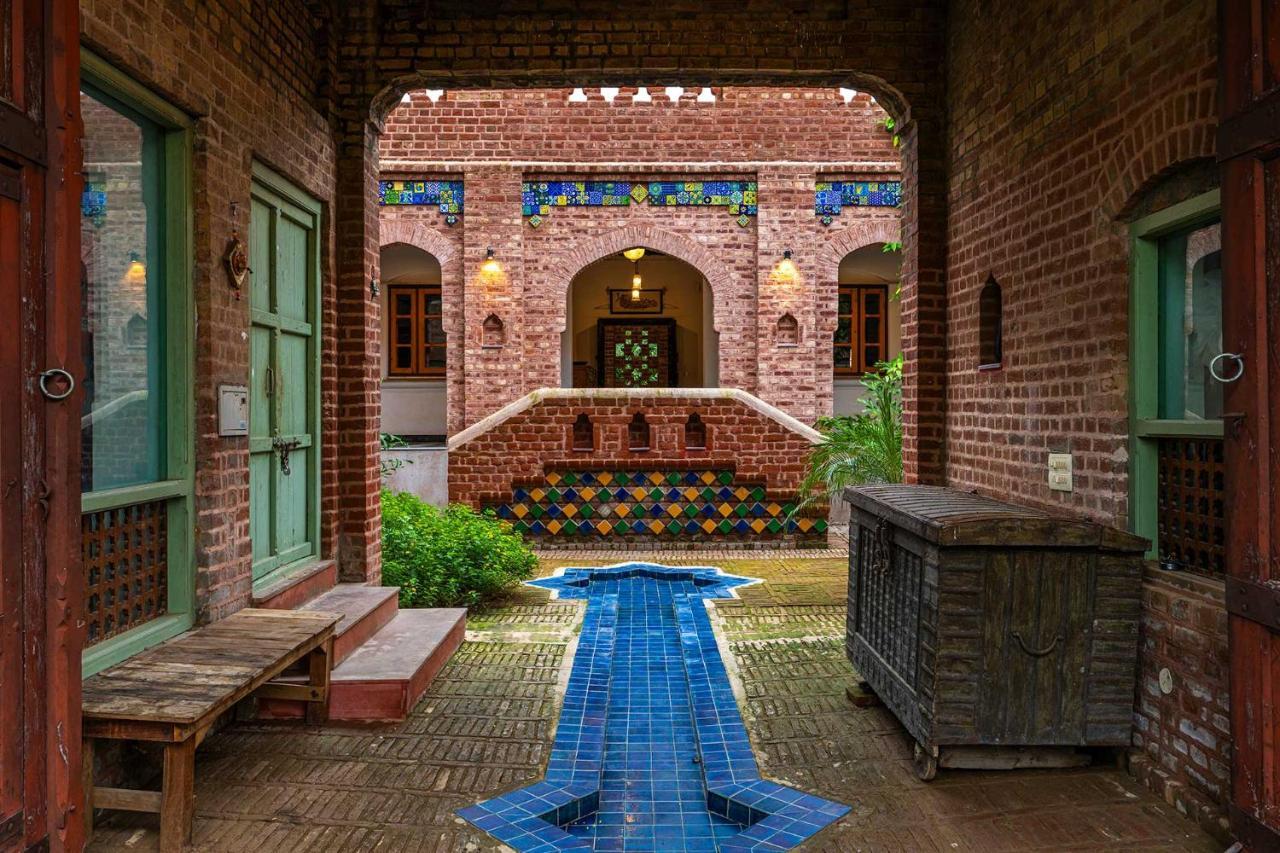 Stayvista'S Peepal Haveli - Rustic Kothi With Terrace, Breathtaking View & Bonfire Narainpur  Dış mekan fotoğraf