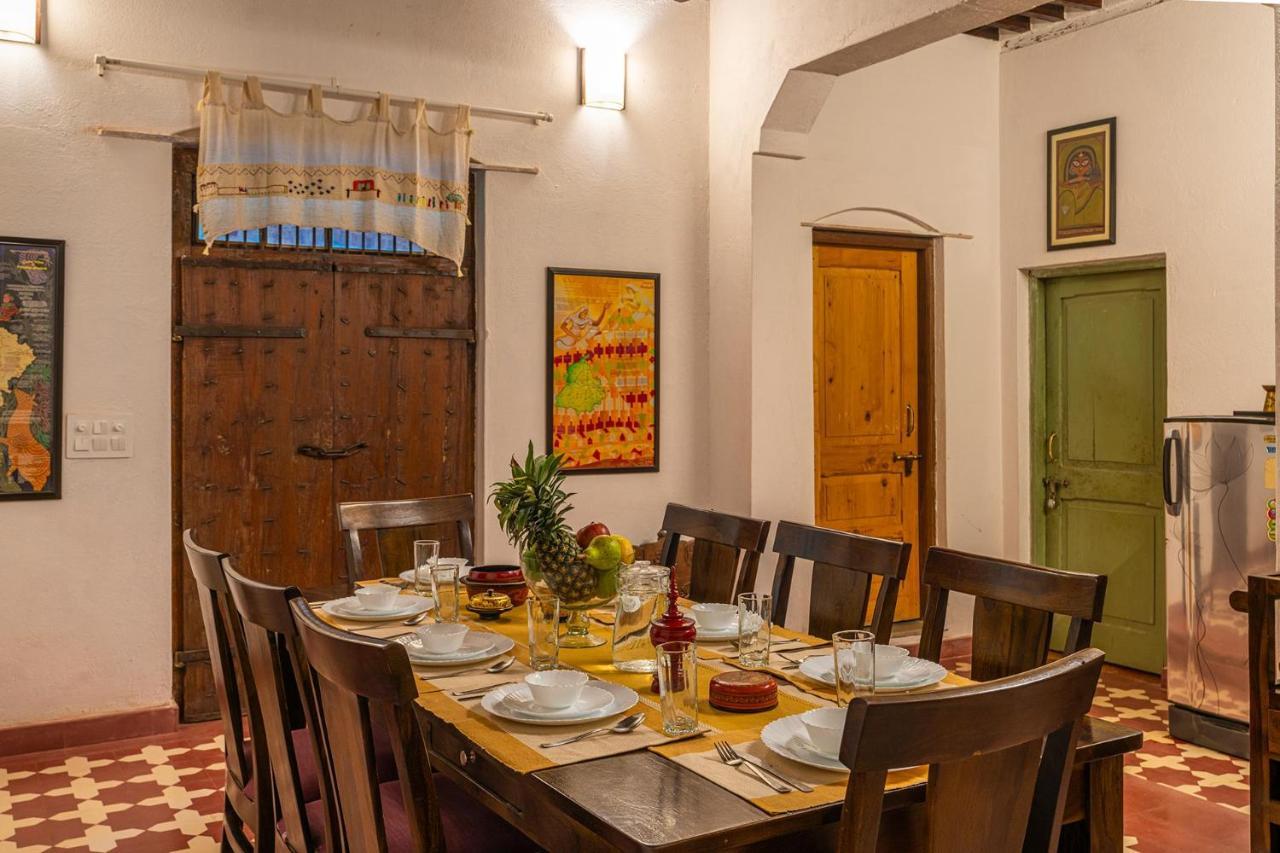 Stayvista'S Peepal Haveli - Rustic Kothi With Terrace, Breathtaking View & Bonfire Narainpur  Dış mekan fotoğraf